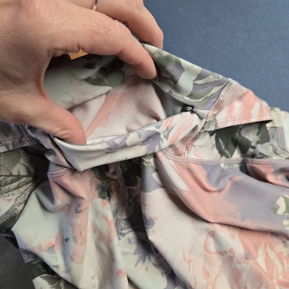 Fabletics soft pastel